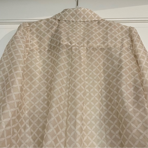 BOUTIQUE | sheer chiffon nude blouse - Picture 4 of 5